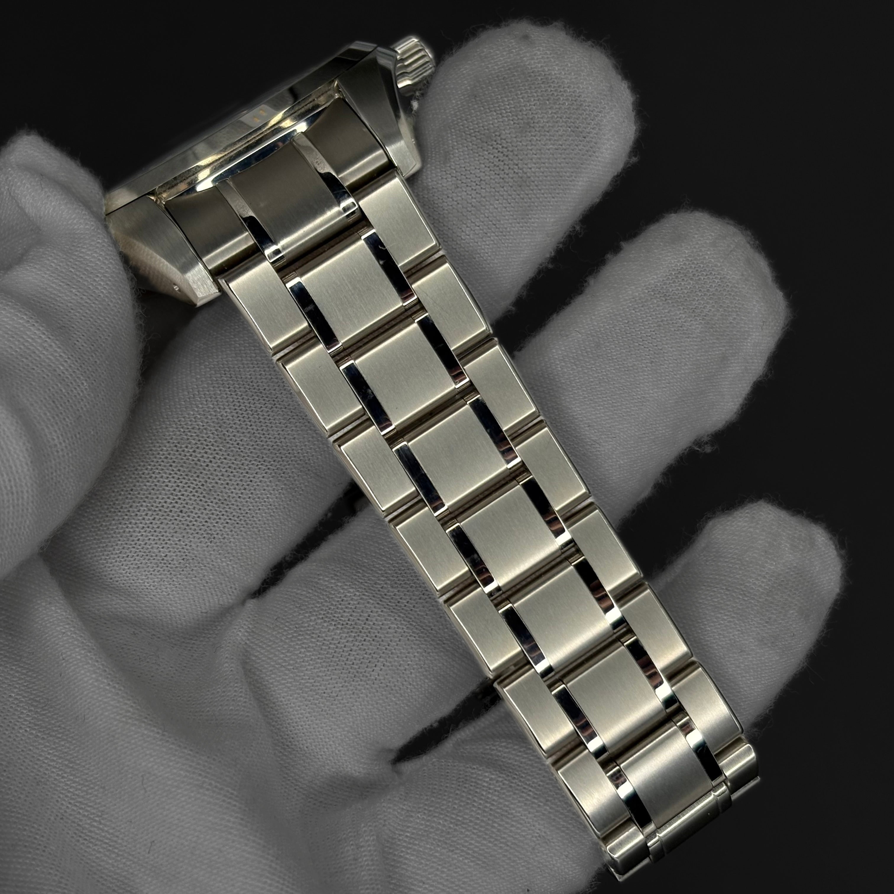 Grand Seiko Heritage "Snowflake" SBGA211 41mm Titanium