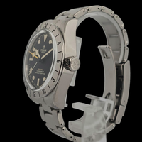 Tudor Black Bay Pro, photo 4 on black
